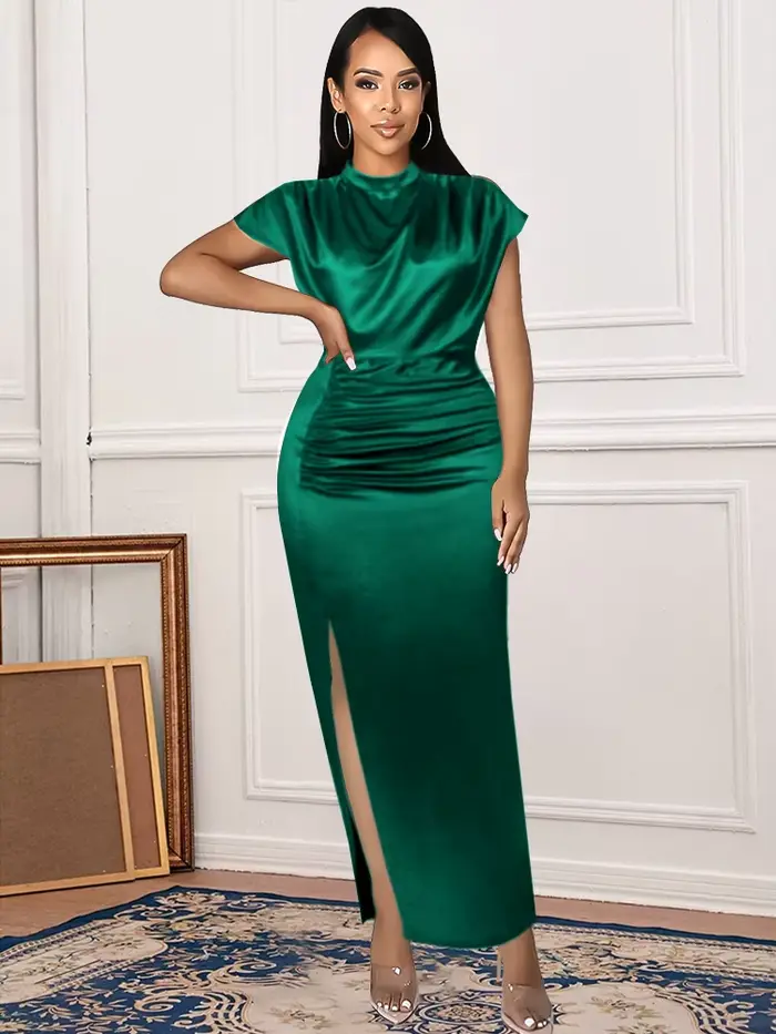 Robe Longue Plissée en Satin Vert Bordeaux pour Femme