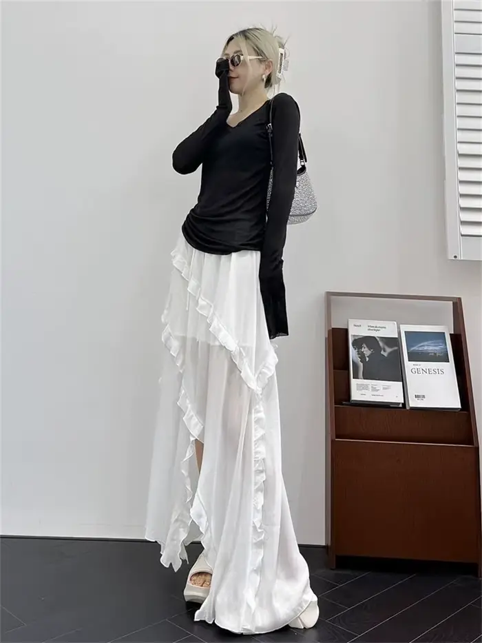 2025 Korean New Irregular High Waist Skirts Vintage Lady White Skirt French Style Fashion Ruffles Sweet