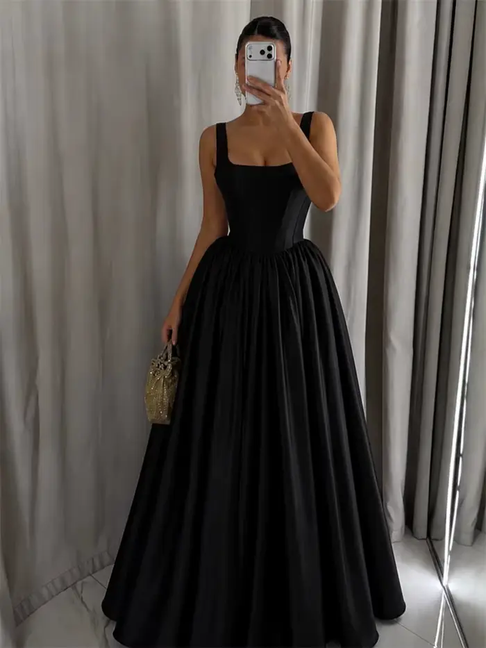 Robe de soirée longue noire transparente sur mesure pour occasions spéciales, style rétro, en jersey