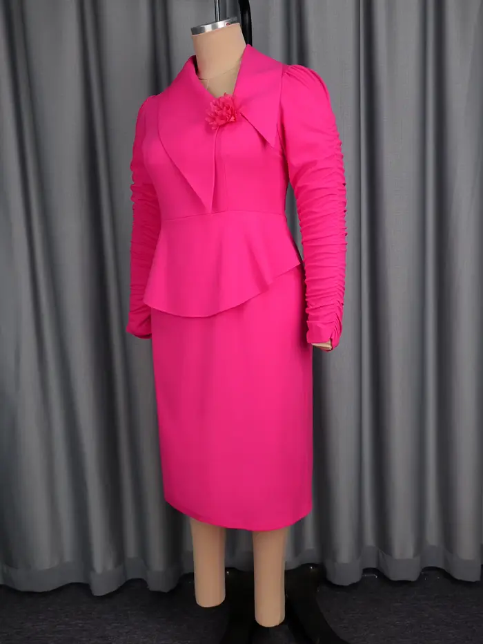 Robe moulante élégante pour femmes, col asymétrique froncé, manches longues, péplum, automne, soirée cocktail, événements spéciaux