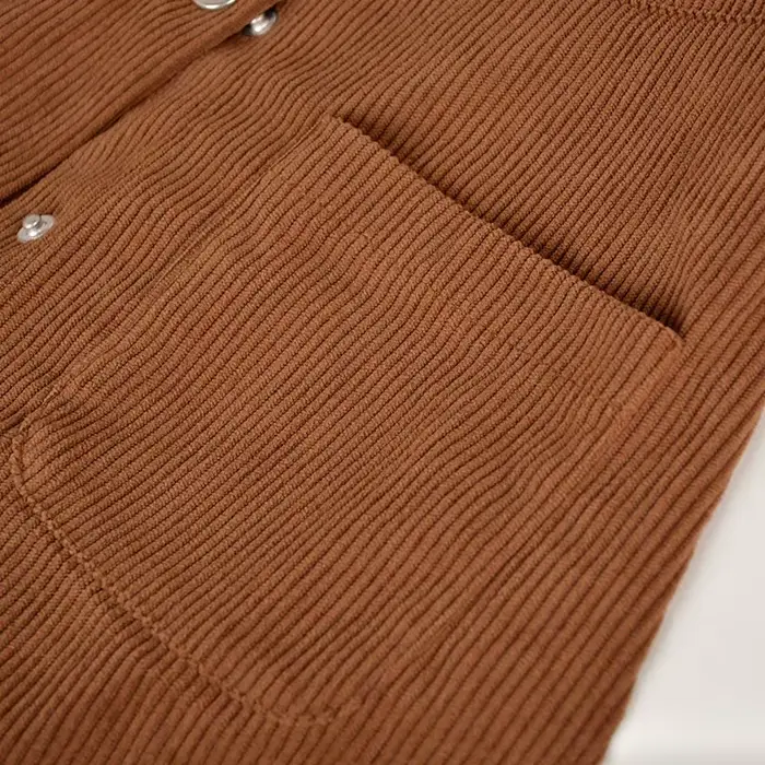 Jupe en velours côtelé à boutonnage simple pour femme