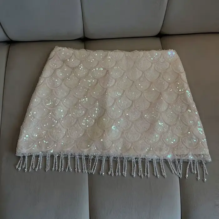 Jupe Courte Femme Blanche Décontractée Y2K à Paillettes pour l'Été, Nouvelle Collection 2026 – Idéal