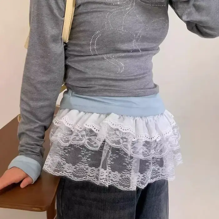 Jupe irrégulière en dentelle tendance avec fleurs blanches jupe mi-longue en maille pour femme bas de tenue d'été ourlet décoratif pour jeans ocassions spéciales été soirées shopping