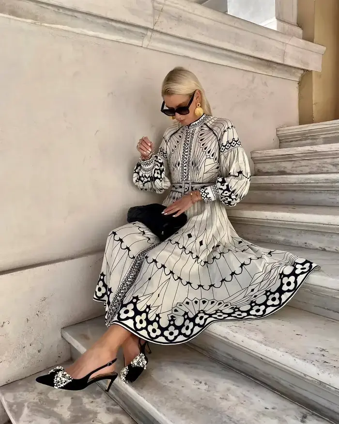 Robe longue élégante rétro à col montant pour femme