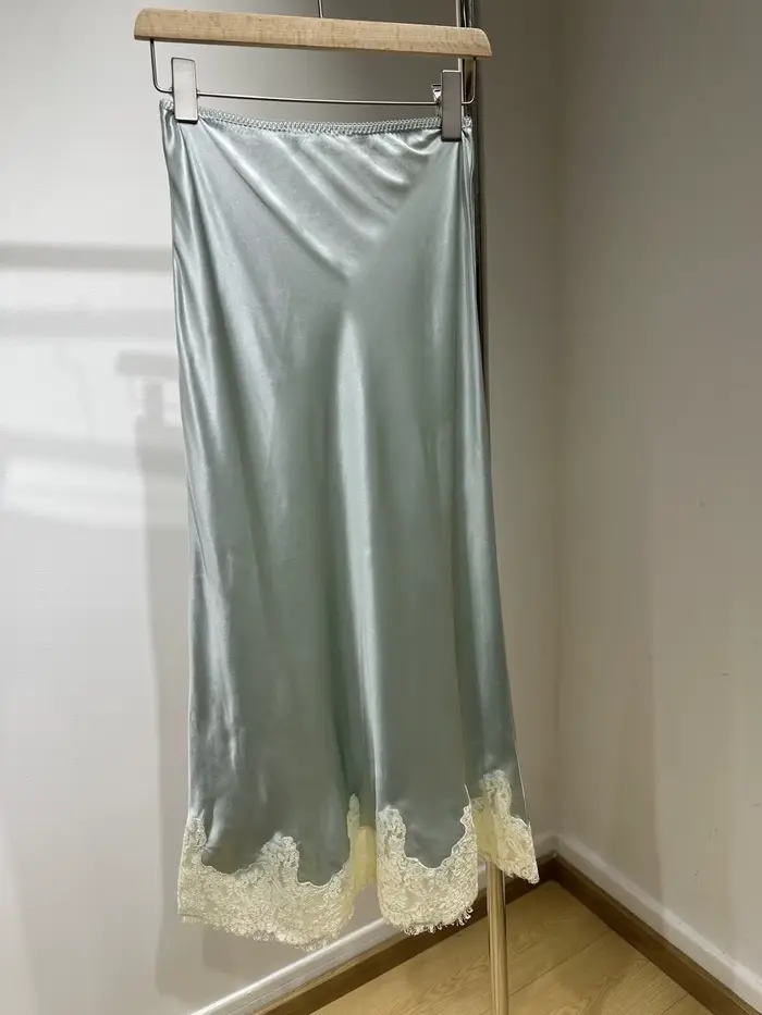 Jupe midi élégante pour femme en dentelle brodée