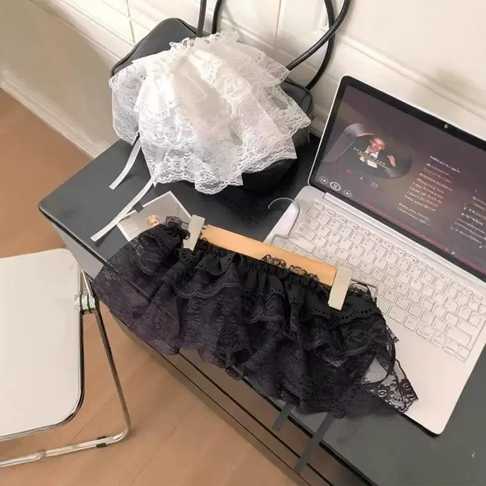 Jupe irrégulière en dentelle pour femmes