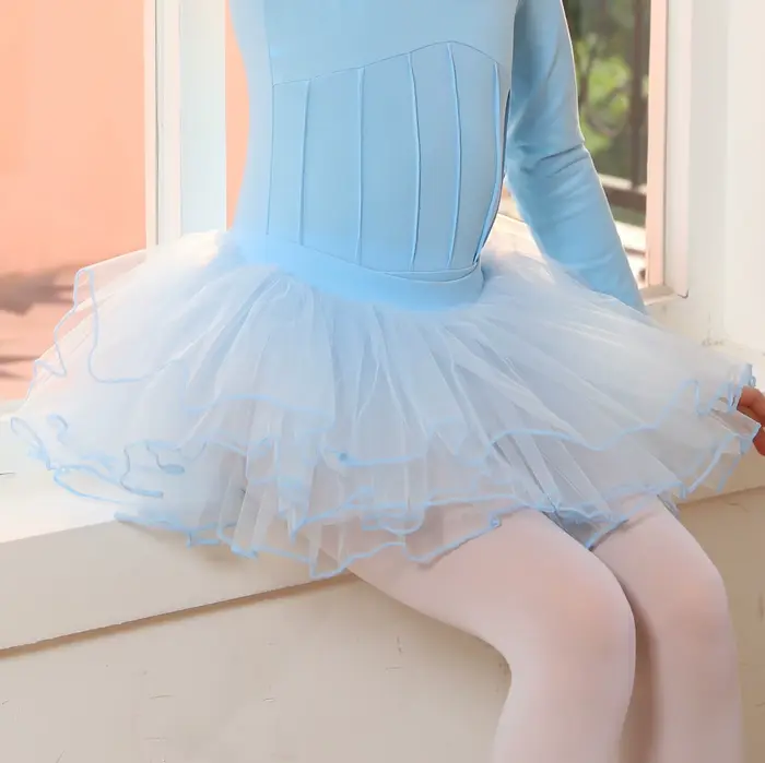 Jupe menstruelle de danse pour enfants tutu à quatre couches en mousseline pour ballet blanc rose ajustement parfait occasions spéciales 请注意，提供的内容中没有具体提到“白色”或“粉色”，而是基于产品描述中的颜色选项，这里选择了最能体现产品特色的颜色进行SEO标题的优化。