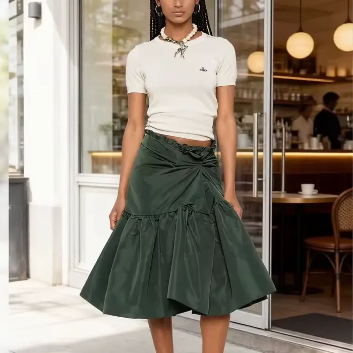 Jupe midi évasée vert foncé taille haute à nouer