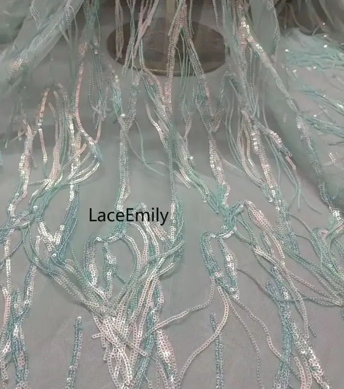 Robe Tutu en dentelle brodée à franges