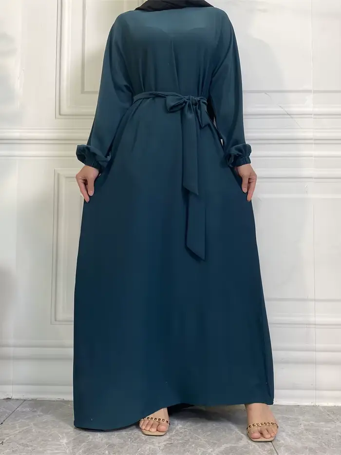 Robe musulmane à manches longues Abaya Style Simple vêtements pour femmes couleur unie Golfe Abayas
