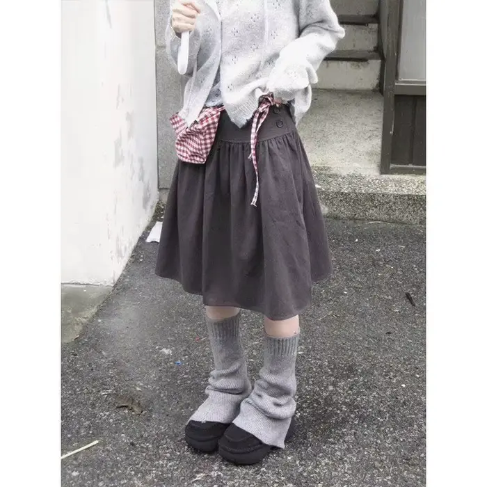 Jupe courte évasée noire taille haute pour femme, coupe trapèze, amincissante, polyvalente, anti-tra