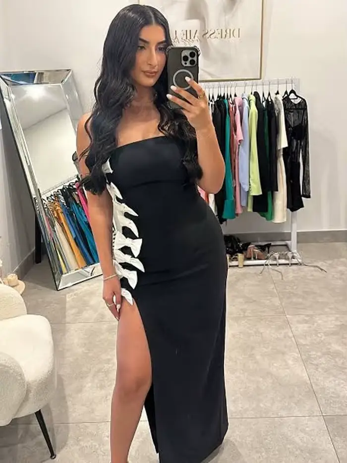 Robes de soirée chics noires sans bretelles avec détail de nœud blanc – Robe