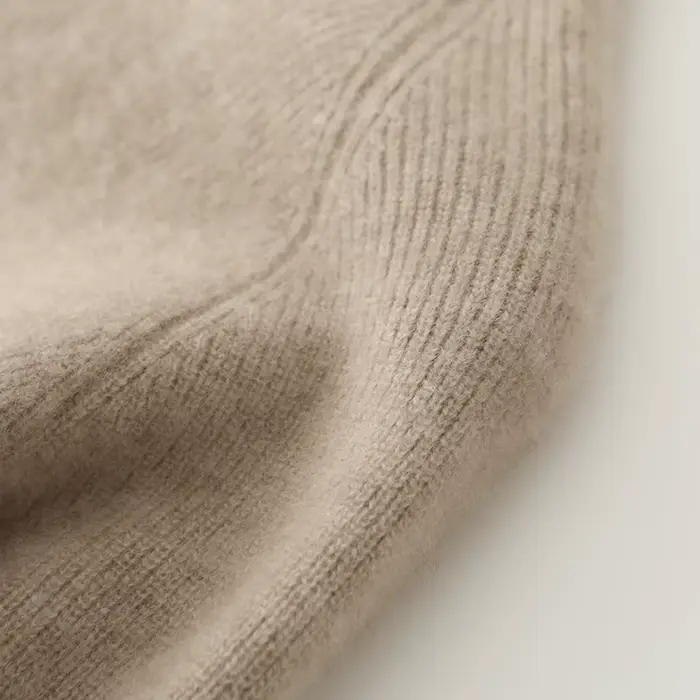 Robe à col roulé en laine mérinos