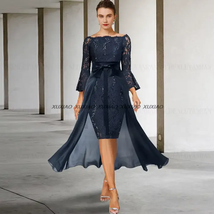 Robes mère de la mariée courtes bleues en dentelle et mousseline de soie
