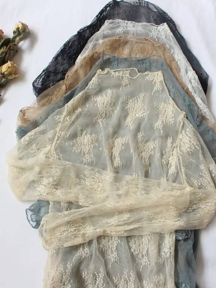 Chemise transparente sexy à base de dentelle