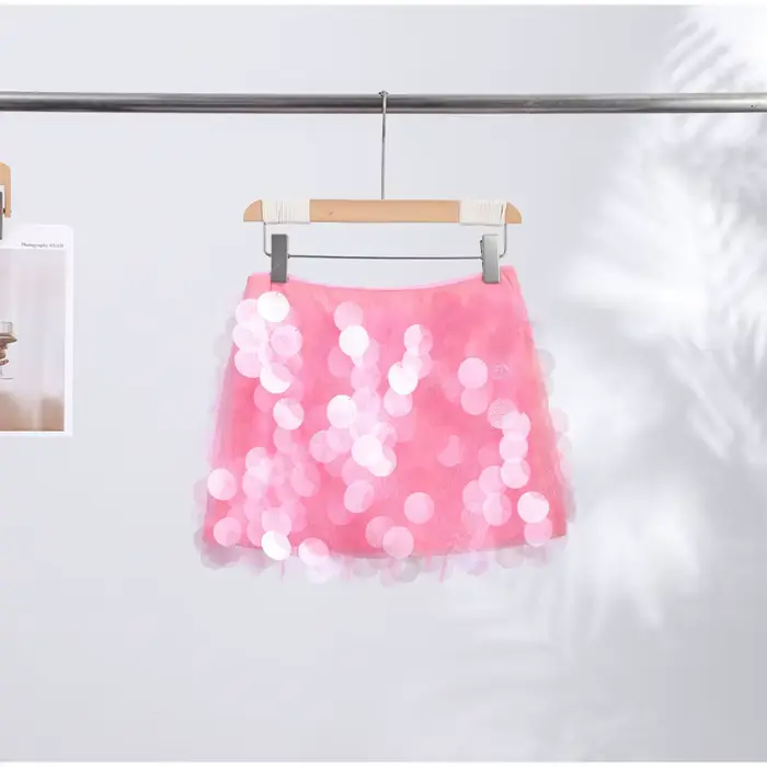 Mini-jupe rose à sequins sexy pour femme, avec détails de grands sequins, idéale pour les soirées, c