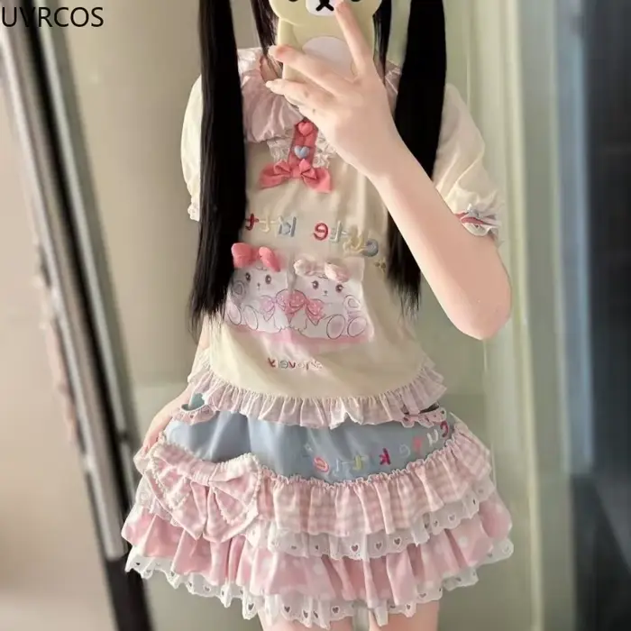 Ensemble jupe Harajuku Y2k style Lolita japonais Kawaii pour femmes avec t-shirt imprimé chat et jupe gâteau mini pour occasions spéciales et quotidienne