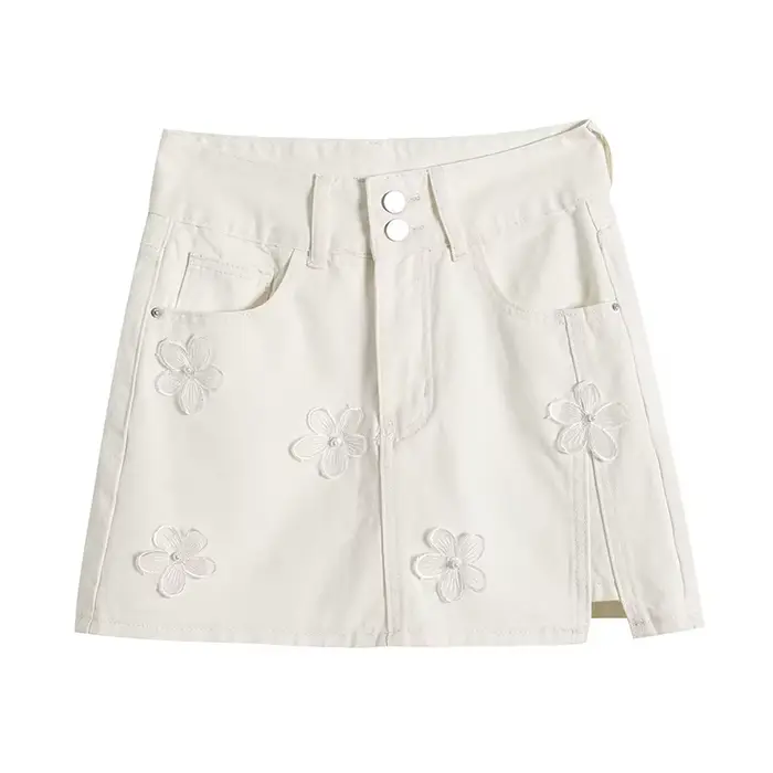 Jupe-short en jean blanc pour femme, taille haute, double boutonnage, mini-jupe ornée de fleurs 3D e