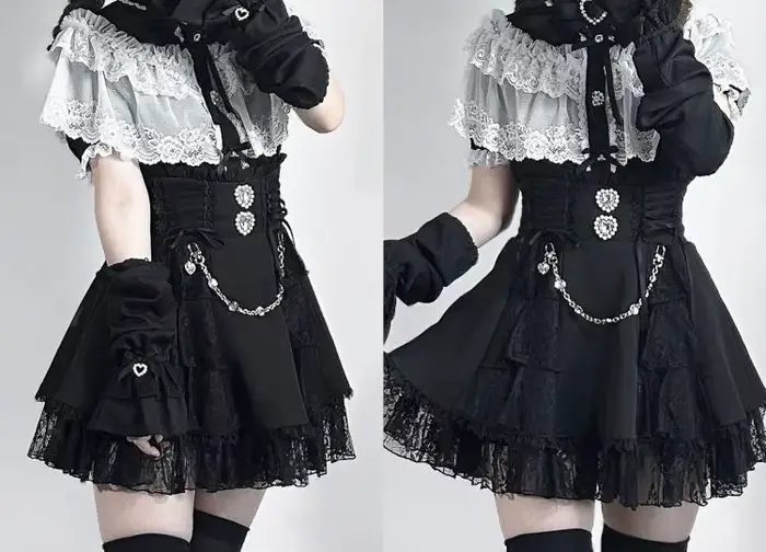Ensemble jupe courte et chemise à manches longues ou courtes avec cape en dentelle