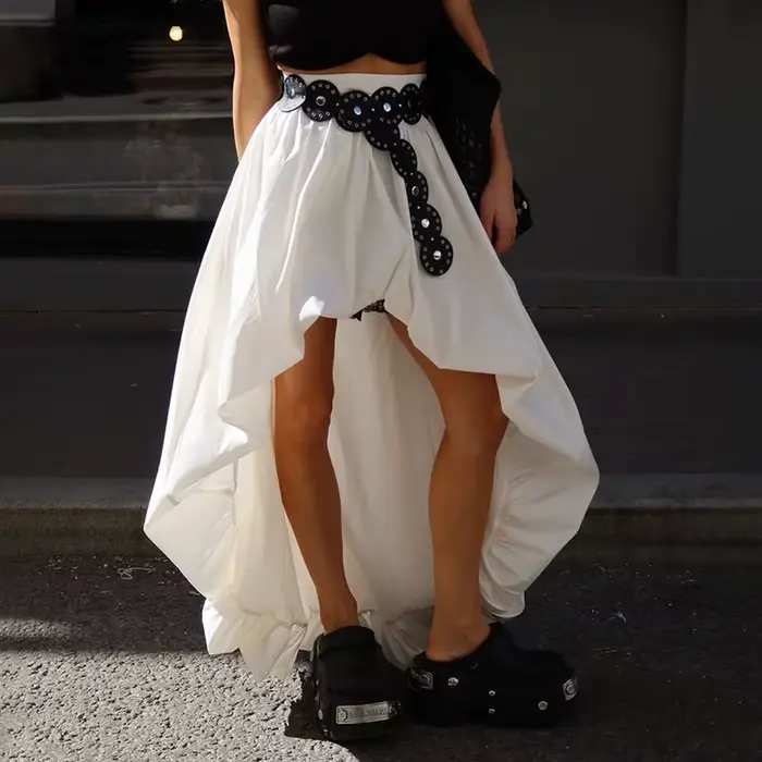 Jupe en pur coton, nouvelle collection printemps-été 2026