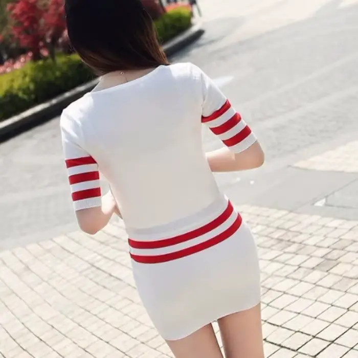 Robe courte à rayures pour femmes