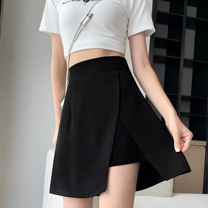 Jupe courte irrégulière pour femmes, coupe trapèze, taille haute, fente, nouvelle collection été 202