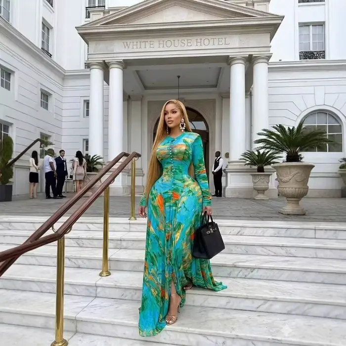 Robe longue pour femme imprimée style Y2K streetwear col en V manches longues élégante pour soirée fête travail 2026