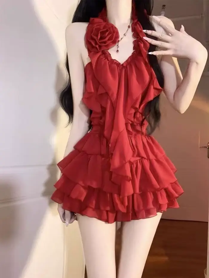 Sexy à volants coupe ajustée licou femmes hauts Mini jupe 2 pièces ensemble fille chaude Style Design mode Chic fête soirée nouveau