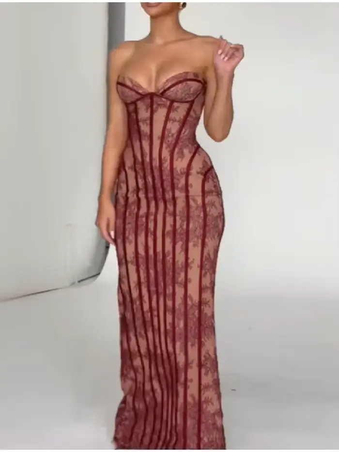 Robe bustier chic et audacieuse