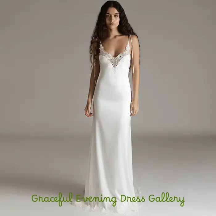 Robe de soirée classique en satin blanc