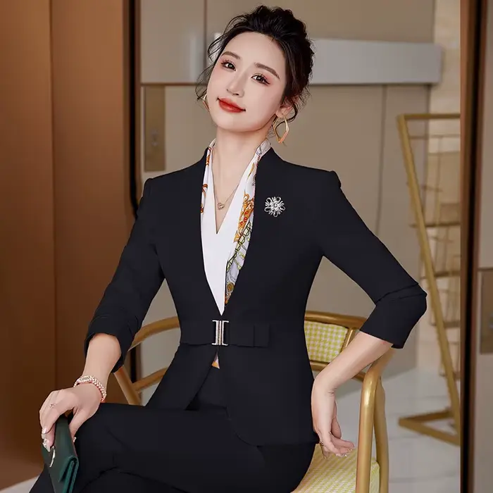 Jupe Bureau Formelle Imbibée pour Femmes Élégante, Polyvalente, Facile à Entretenir pour Occasions Spéciales et Jours de Travail Automne Hiver