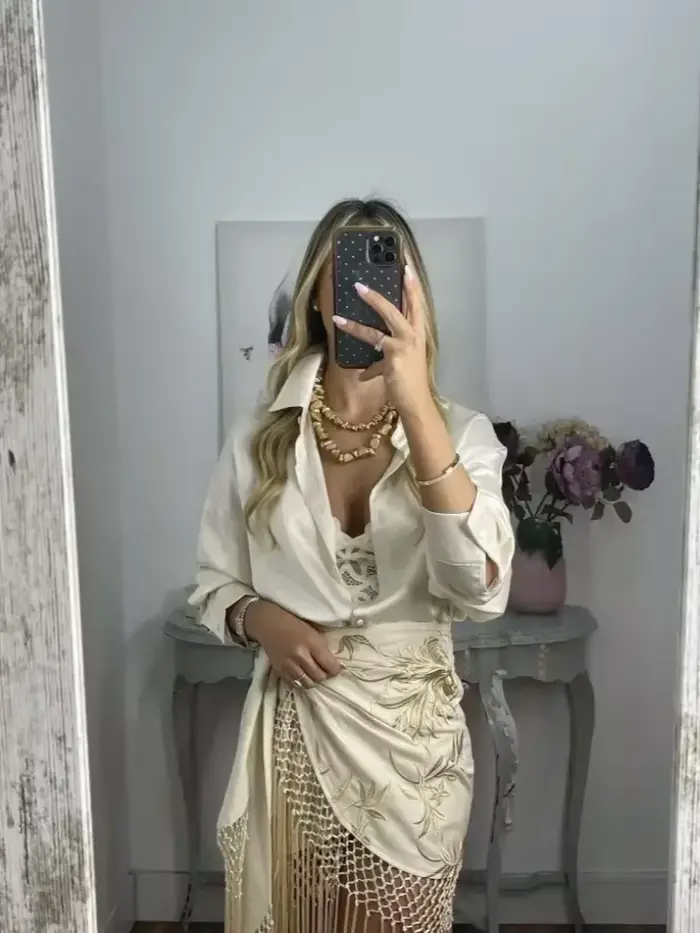 Mode gland brodé jupe élégante femmes maille à lacets court Kilt 2025 été nouveau Chic femme plage vacances Street Wear