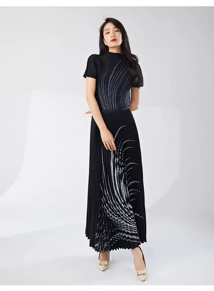 Ensemble haut et jupe plissés pour femme