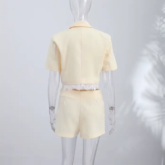 Ensemble deux pièces en dentelle pour femme : Blazer à manches courtes et jupe enveloppante