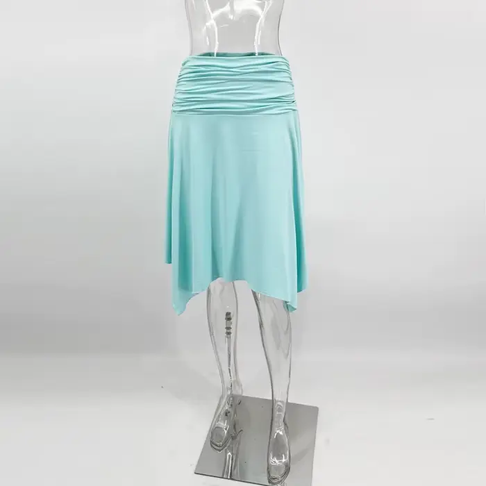 Ensemble 2 pièces d'été pour femme : Jupe asymétrique taille haute et crop top col en V