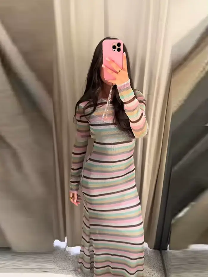 Robe longue rayée pour femmes