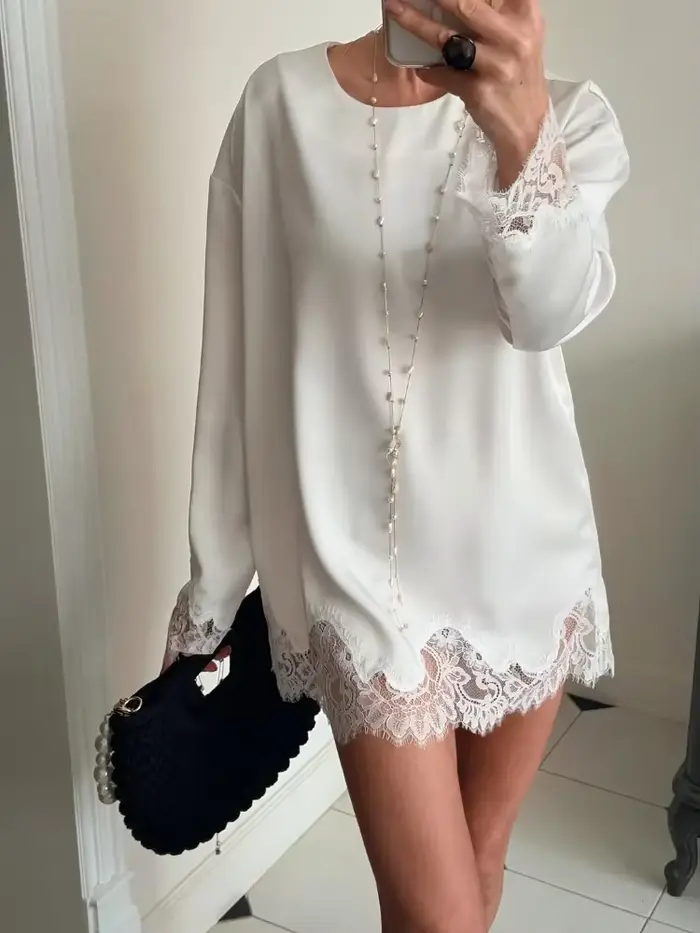 Robe courte bleu céleste en satin ample avec dentelle et lacets pour femmes, élégante pour soirées et clubs, coupe ample, col rond, printemps 2026