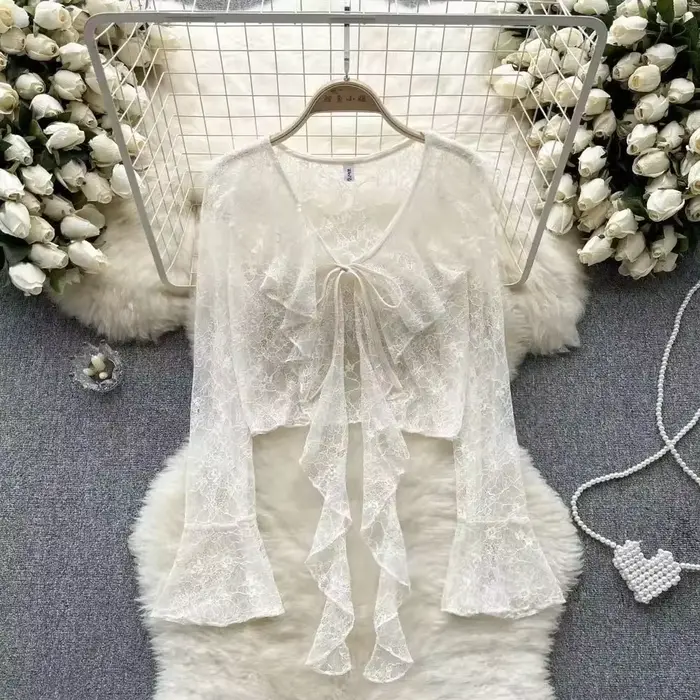 Manches longues mince respirant T-shirts femmes dentelle nœud Cardigan Blouse vêtements volants prot