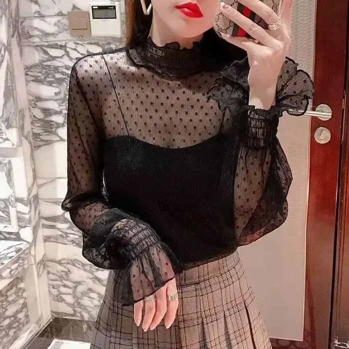 Blouse transparente en dentelle fine pour femmes, décontractée et élégante, idéale pour les soirées estivales et les événements spéciaux