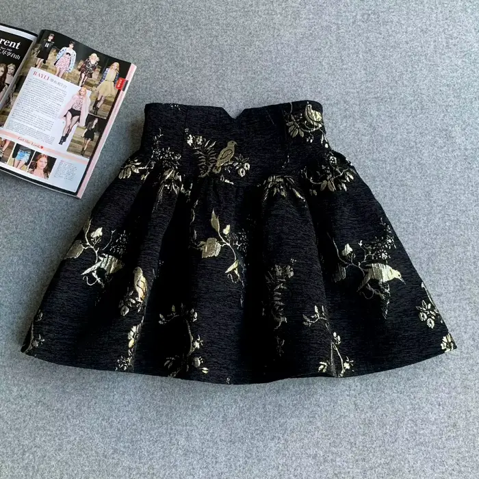 Jupe trapèze taille haute en jacquard noir et or, coupe couvertes, courte, à la mode, exquise, burea