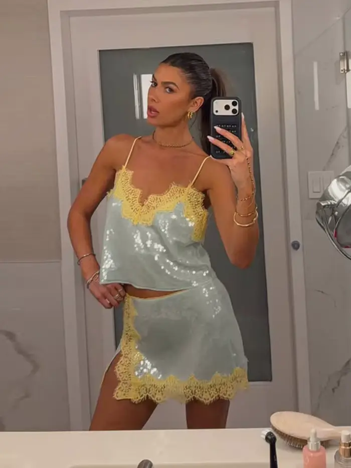 Nouvel ensemble jupe et haut pour femme