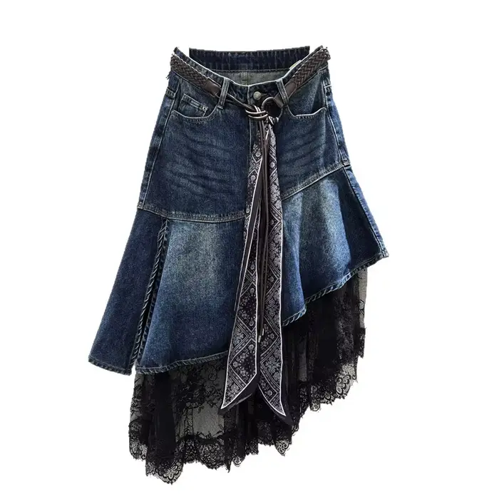 Jupe en jean asymétrique patchwork avec dentelle vintage pour femmes tailles hautes sorties nocturnes mode printemps été 2026