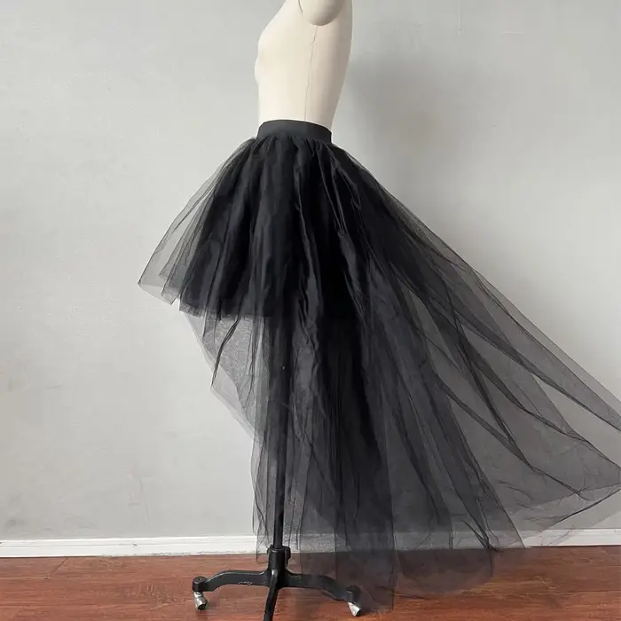 Jupon Long en Tulle Noir pour Femme