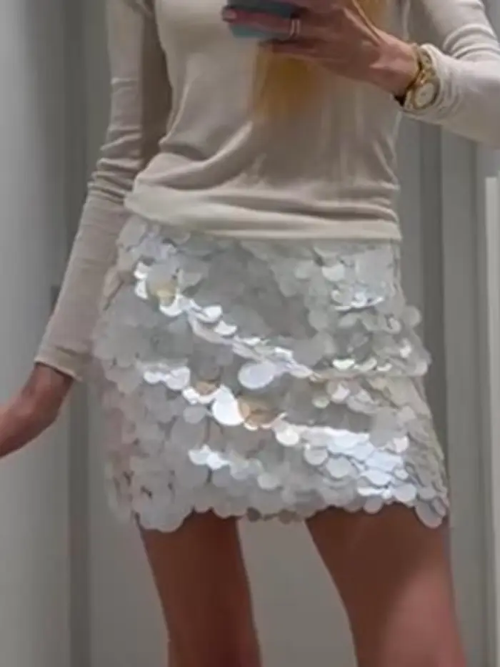 Jupe courte à sequins pour femme, polyester, coupe trapèze, taille haute, mini, collection Printemps Été 2026, plage, vacances
