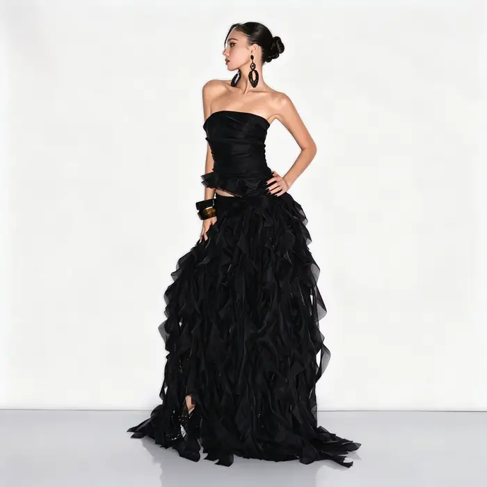 Jupe longue en organza noir fluide