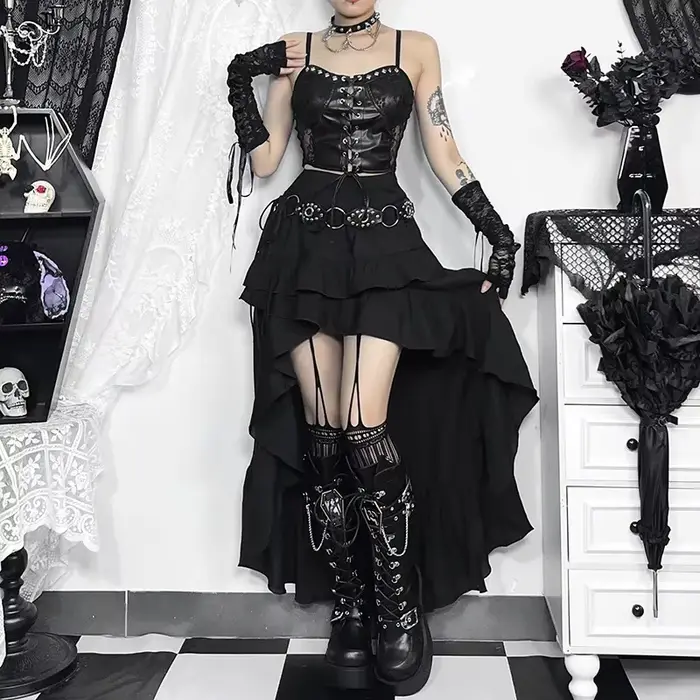 Jupe gothique Kawaii noir à plusieurs niveaux avec ourlet irrégulier pour femmes mode traînant années 90 rétro gothique alternative