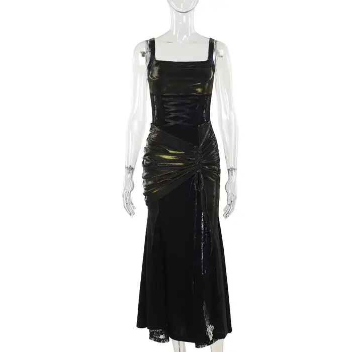 Robe longue gothique noire pour femmes
