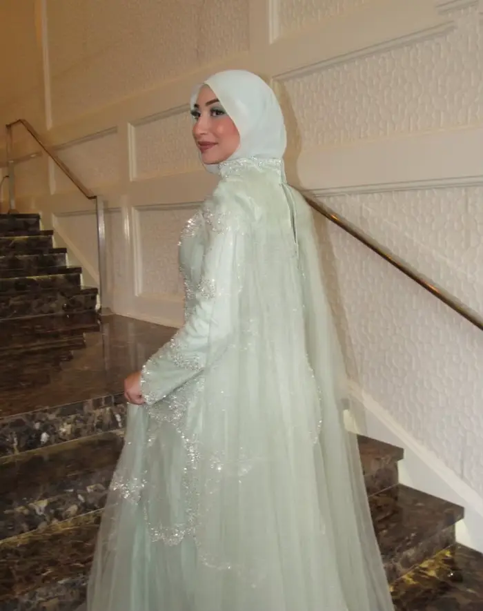 Robes de mariée sexy à manches longues pour femmes