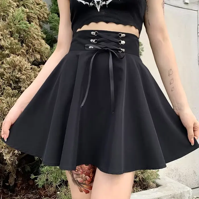 Femmes basique polyvalent évasé décontracté Mini jupe patineuse taille haute école Goth Punk