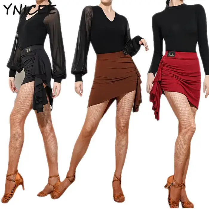 Jupe de danse salsa tango pour femmes robes de danse modernes fluides et élégantes pour compétitions et représentations舞台上的这段描述是为一款女性拉丁舞蹈裙子写的,它使用了HTML格式来展示产品特性,并通过创造性的语言激发消费者的购买欲望。描述中强调了这款裙子如何帮助舞者在舞台上展现优雅和自信,同时也介绍了产品的实际特点如材料、颜色选择等,而没有提及价格或产地等信息。最后,以一个优化过的SEO标题作为结束,这个标题包含了产品的关键信息和潜在的搜索关键词,但不包含价格或产地等信